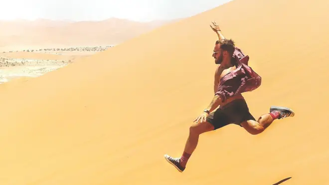 Бегущий українською