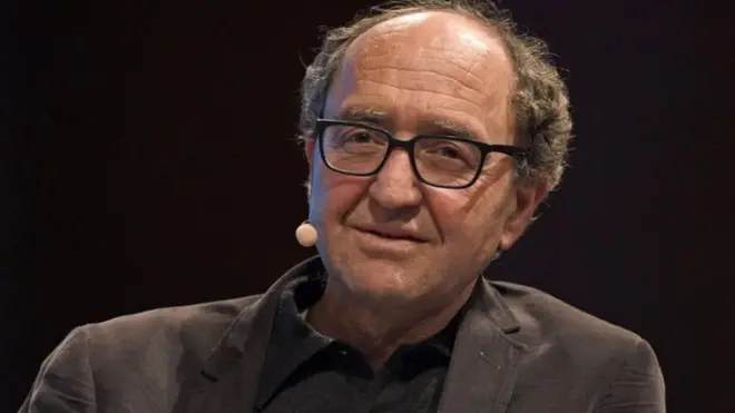 ښکاره نه ده چې د هغه د نیولو امر کومو بنسټونو ورکړی و.