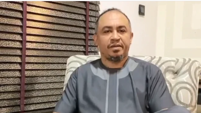 OAP Ifedayo beg Nigerian preacher Bishop David Oyedepo for viral video wey shake table