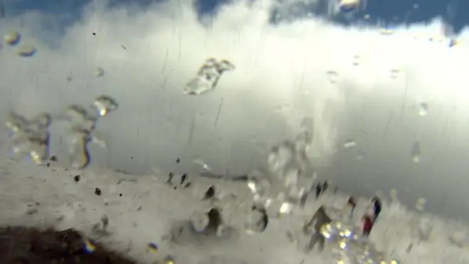 Etna Yanardağı'ndaki patlama anında BBC kameraları da kayıttaydı