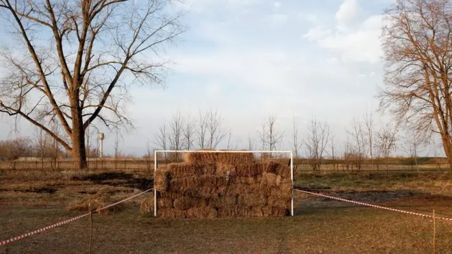 Gol ispunjen senom tokom tradicionalnih igara Kozaka u selu Arkonskaja u Republici Severnoj Osetiji, Alanija