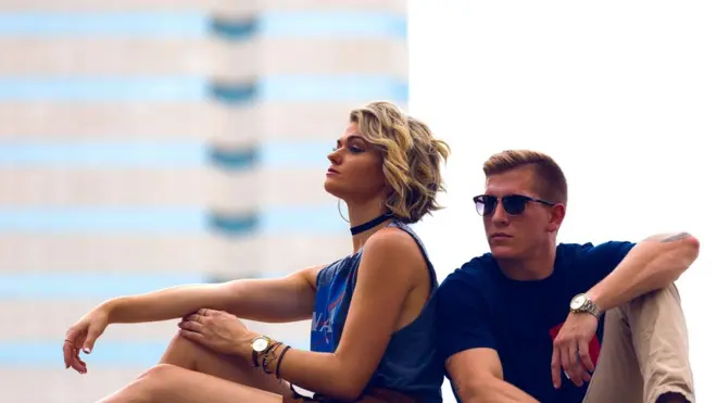 чоловік та жінка