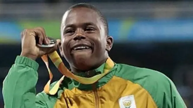 Mahlangu Ntando wuxuu ku guulaystay biladda qalinka ee orodka 200 mitir