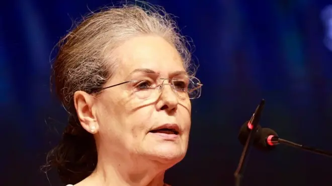 सोनिया गांधी