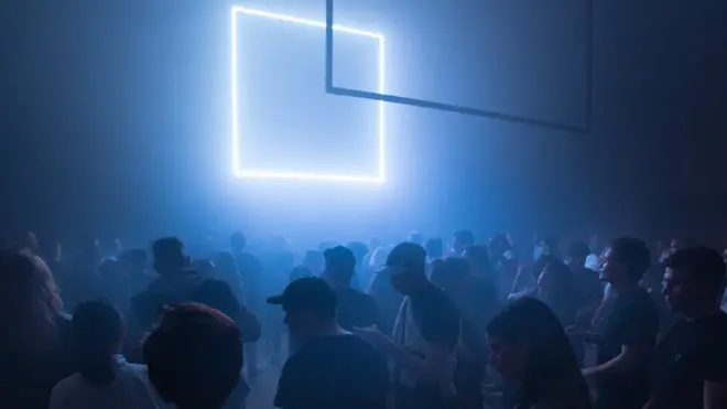 "Мутабор" закрылся на карантин. О закрытии из-за коронавируса также объявили берлинский техно-клуб Berghain и лондонский Fabric