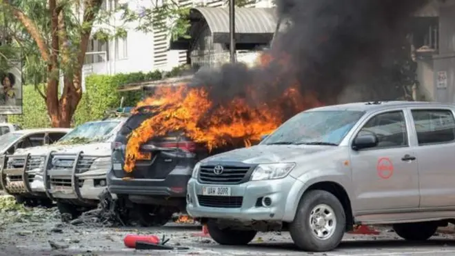 Umuhari wa IS waremanze ibitero bibiri vyabereye rimwe haraheze indwi zibiri