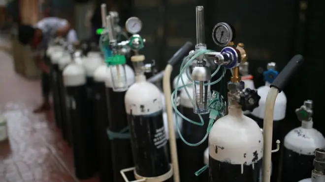 آکسیجن سلینڈر