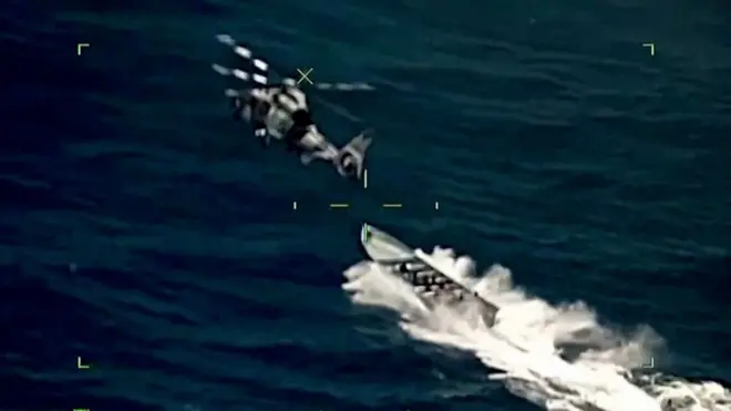 عملیات دستگیری قاچاقچیان در آب‌های مکزیک