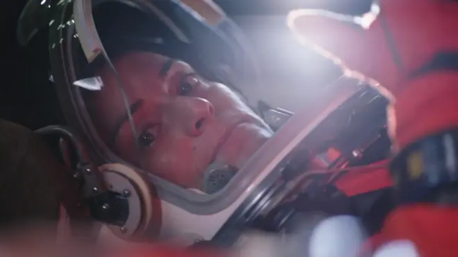 خاتون خلاباز