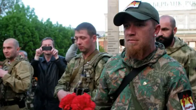 Арсен Павлов (Моторола) в комментарии изданию KyivPost в прошлом году признавался, что "расстрелял 15 пленных" украинских военных