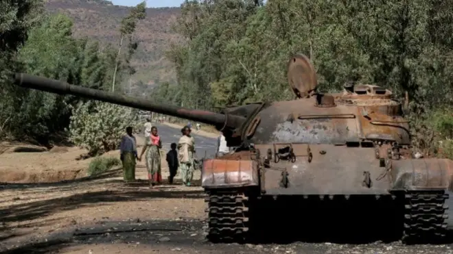 دبابة مدمرة