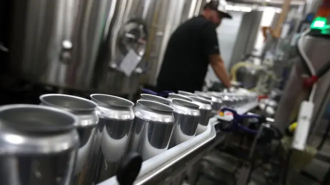 Экспортные пошлины США на поставки алюминия возмутили многие страны