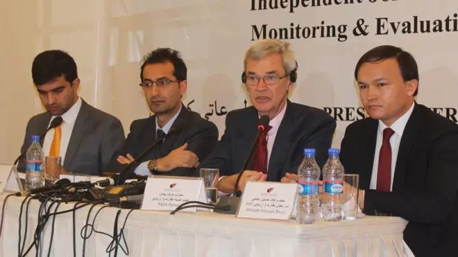 کمیته مستقل مشترک نظارت و ارزیابی مبارزه با فساد اداری اخیراً از کارکردهای چند وزارتخانه، از جمله وزارت مخابرات و وزارت صحت (بهداشت) بازرسی کرد