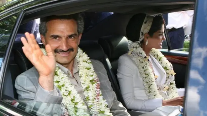 شہزادہ ولید بن طلال کے دنیا کے امیر ترین افراد سے ذاتی تعلقات ہیں