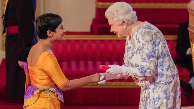 බ්‍රිතාන්‍ය රැජිනගෙන් සම්මාන ලැබූ නුශේල් ද සිල්වා