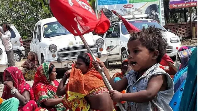 ये तस्वीर बेगुसराय में हो रहे प्रदर्शन की है.