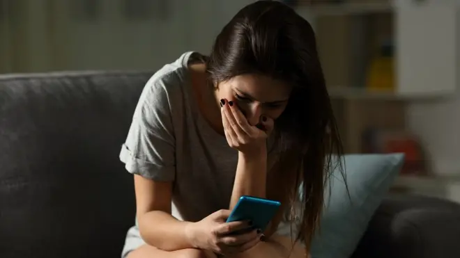 इंटरनेट, महिलाएं