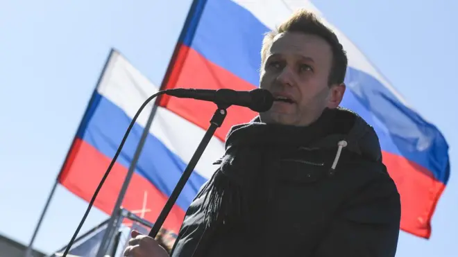 Согласовать акцию 12 июня с первой попытки Навальному не удалось