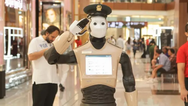 Dubai Police's first robot officer goes on duty in a mall