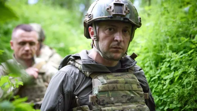 Володимир Зеленський провів масштабні зміни у армії, замінивши фактично всі ключові посади, окрім міністра оборони