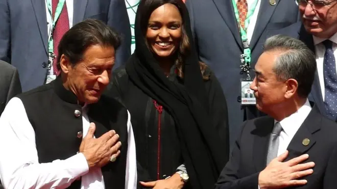 वांग यी, इमरान ख़ान