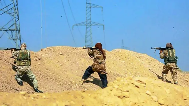 В районе Дейр-эз-Зор продолжаются столкновения сирийской армии с боевиками ИГ