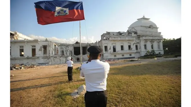 Il est installé dans des locaux temporaires situés dans la cours de l'ancien bâtiment de la présidence.