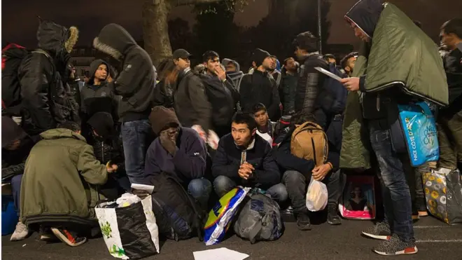 پر ایران او پاکستان سربېره ګڼ شمېر افغان کډوال په اروپا کې هم مېشت دي.