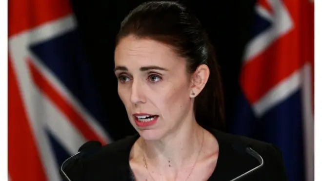 Jacinda Ardern estima que el programa de recompra de armas semiautomáticas le costará entre US$100 millones y US$200 millones al gobierno de Nueva Zelanda.