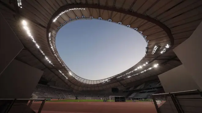 Les conditions de travail sur le chantier du stade où travaillait Zachary Cox sont jugées "dangereuses".