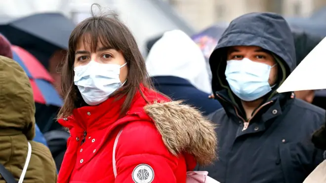 En el caso de la influenza, el invierno es el momento en que se producen más contagios.