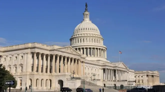 ٹیڈ پو نے ایک ایسا ہی بل گذشتہ سال ستمبر میں پیش کیا تھا لیکن اس کے پاس ہونے کے آثار انتہائی کم تھے کیونکہ یہ اوباما انتظامیہ کا آخری دور تھا