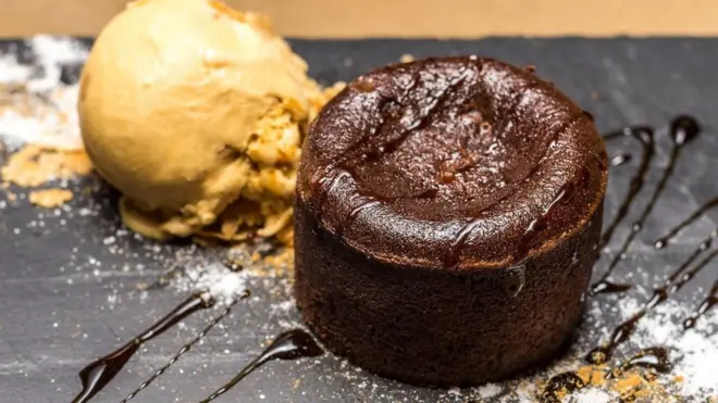 Los chefs en Estados Unidos tienen prohibido hacer postres con habas tonka.