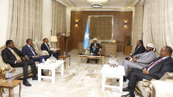 Madaxda maamul goboleedyada iyo Farmaajo