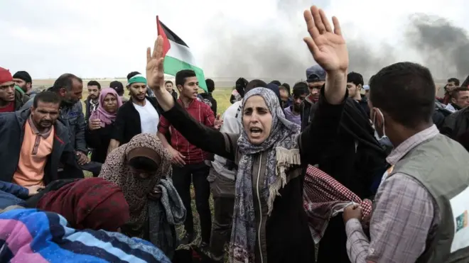 Bentrokan terjadi di perbatasan Gaza dengan Israel.