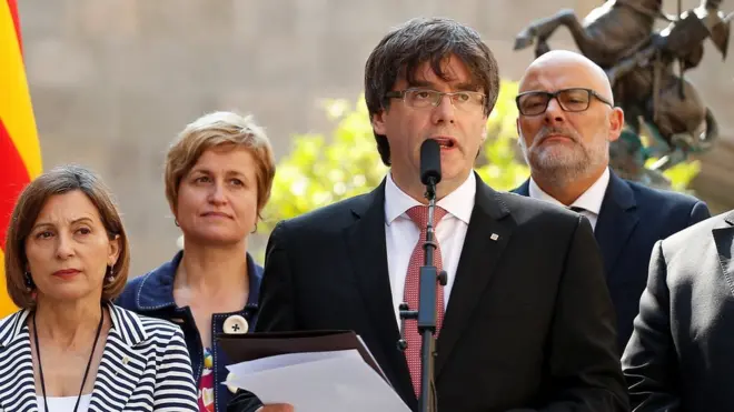 Карлос Пучдемонт оголошує про референдум