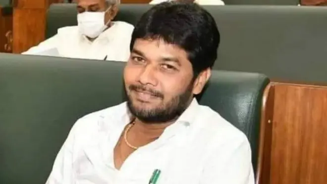 ఎమ్మెల్సీ అనంతబాబు