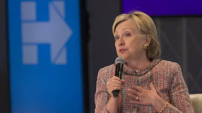 Скандал с почтовым сервисом отразился на электоральном рейтинге Клинтон