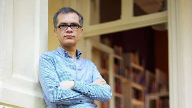 "La necesidad de mejorar nuestra destreza lingüística no es sólo una arenga mía; los resultados de los exámenes PISA de la OCDE llegan a la misma conclusión", señaló Pablo Boullosa a BBC Mundo.