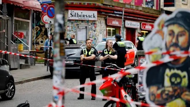 Policija je okružila prostor gde se dogodio incident