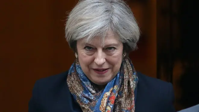 Мэй хочет начать процедуру "брексита" до конца марта