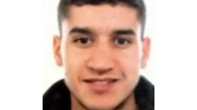 لم تستبعد السلطات في وقت سابق إمكانية تسلل أبو يعقوب عبر الحدود إلى فرنسا