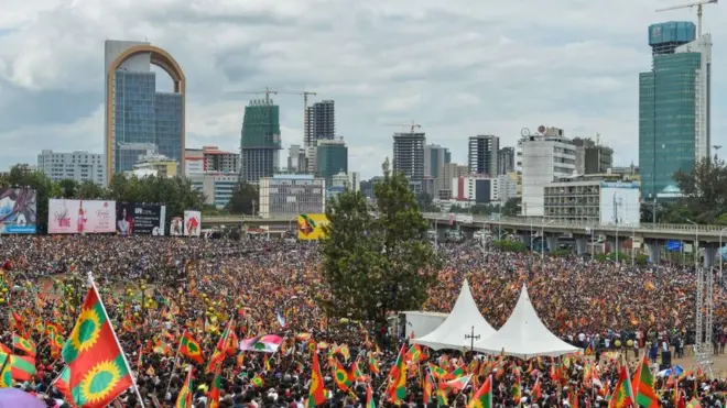 Namoota miliyoonotaan lakkaa'aman ABO addabaabaayii Masqalaatti simatan