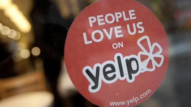 Sebagian pengusaha tak terpukul oleh keluhan pelanggan dan justru menjadikannya peluang meraih keuntungan.