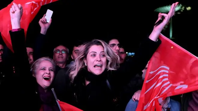 Türkiyədə bələdiyyə seçkiləri başa çatıb