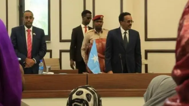 ሶማልያ ኣብ ኬንያ ዝነበረ ኣምባሳደራ ብምስሓብ፡ ንልኡኽ ኬንያ ሰጒጓ