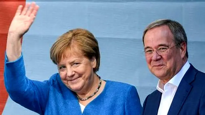 ఏంగెలా మెర్కెల్, ఆర్మిన్ లాషెట్