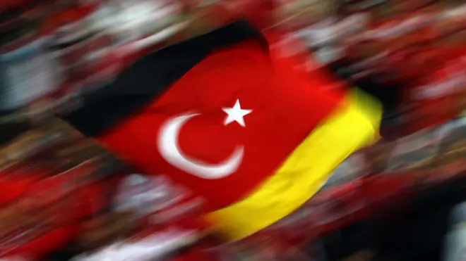 Almanya türkiye bayrak