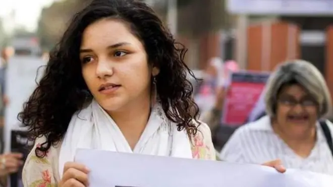 سناء سيف ووالدتها ليلى سويف