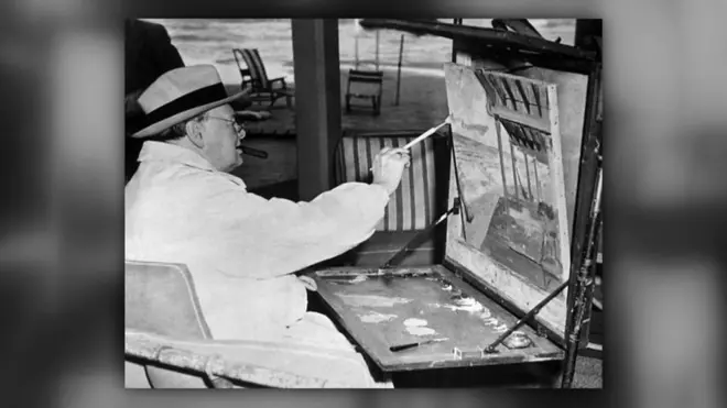 Уинстон Черчилль за работой